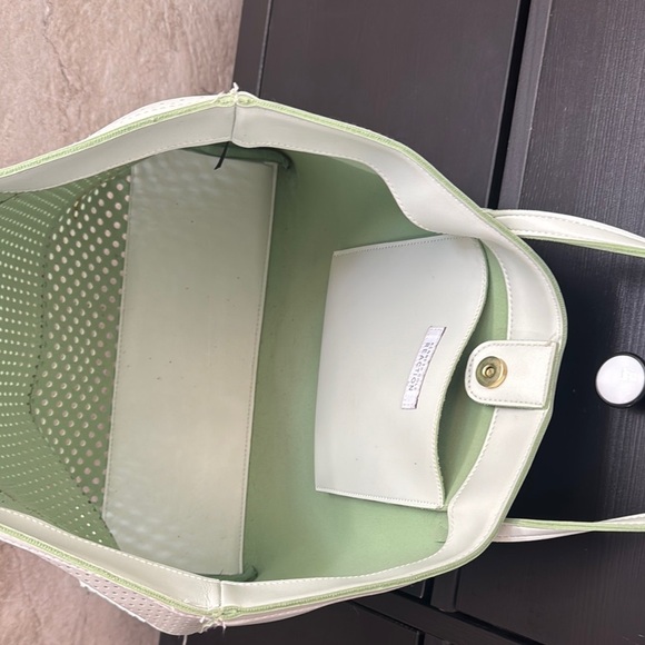 Light Green Pastel Perforated Tote Bag - Picture 9 of 9